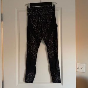 Fabletics High Waisted Pocket Leggings Cheetah